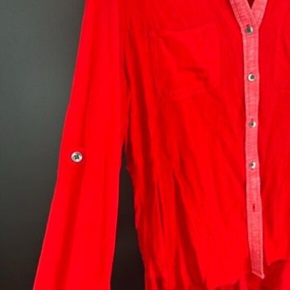 Ladies Rock & Republic Red Hot Long Sleeve Button Up Blouse Size Large - Picture 4 of 9